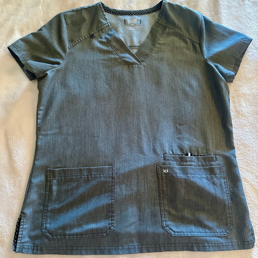Koi Classics Women's Scrub Top in Grey
